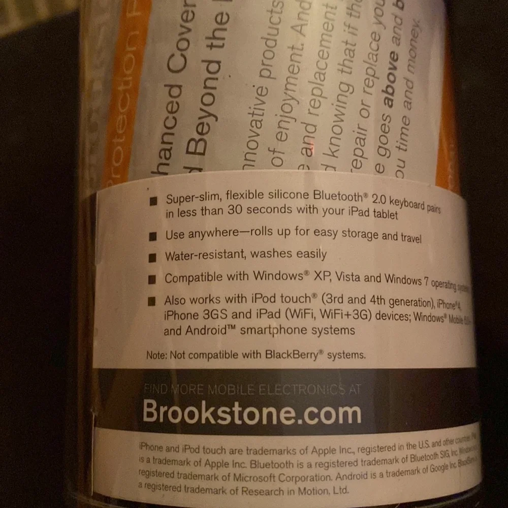 Never used- Brookstone Bluetooth roll up keyboard!